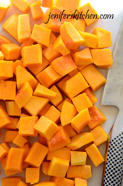 A Step-by-Step Guide to Cutting a Butternut Squash