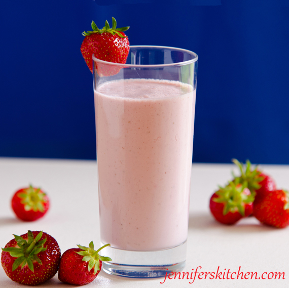 Sugar-Free Fresh Strawberry Milk - JennifersKitchen