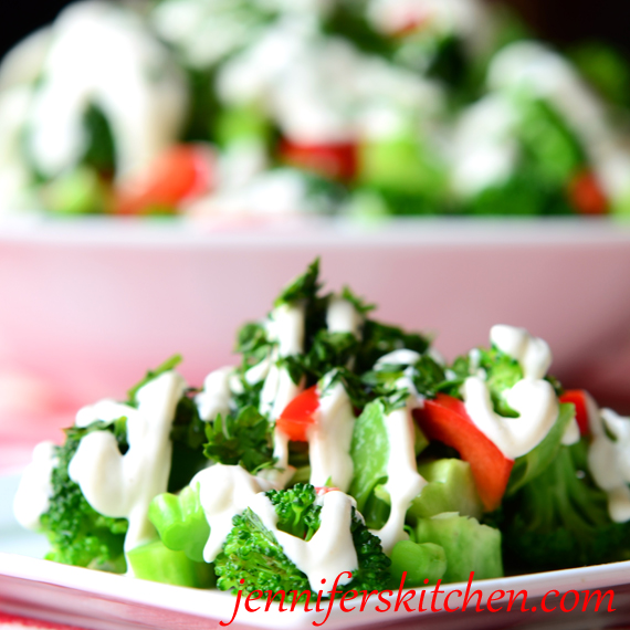 Low-Fat, Mayo-Free Broccoli Salad