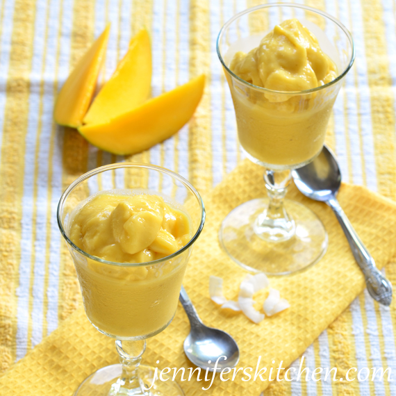 Mango Banana Smoothie - JennifersKitchen