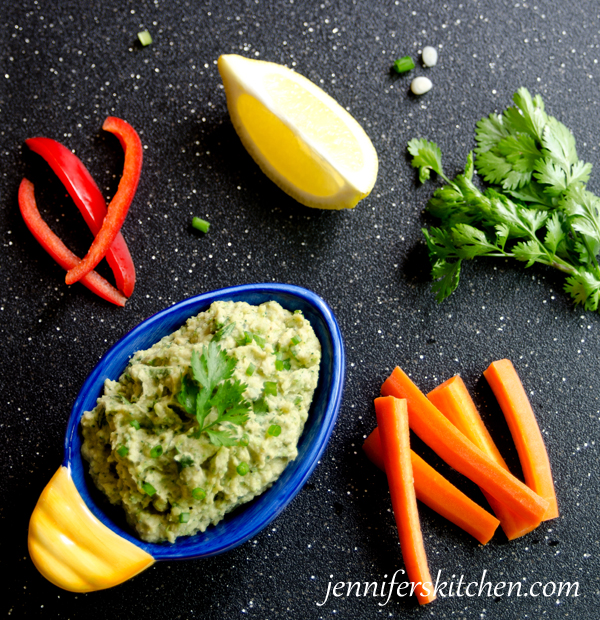 Broccoli-Avocado-Hummus Dip