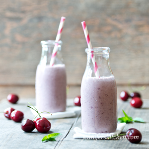 Cherry Milkshake - JennifersKitchen