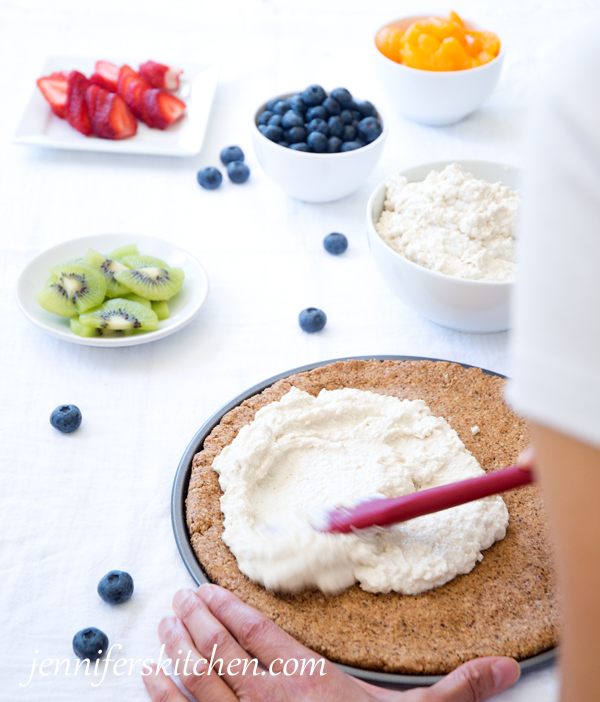 Fruit-Pizza-Healthy Breakfast Ideas