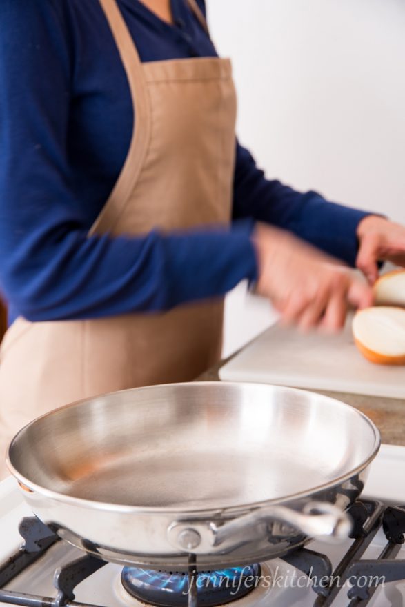 How to Saute without Oil (Dry Saute NOT in water) JennifersKitchen