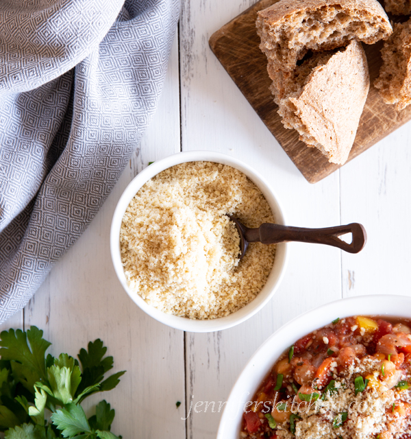 nutritional-yeast-free Vegan Parmesan Cheese