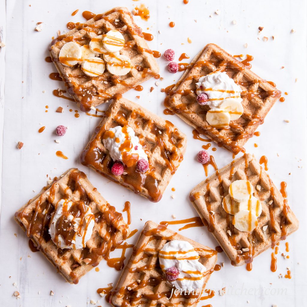 Healthy Vegan Waffles and Toppings